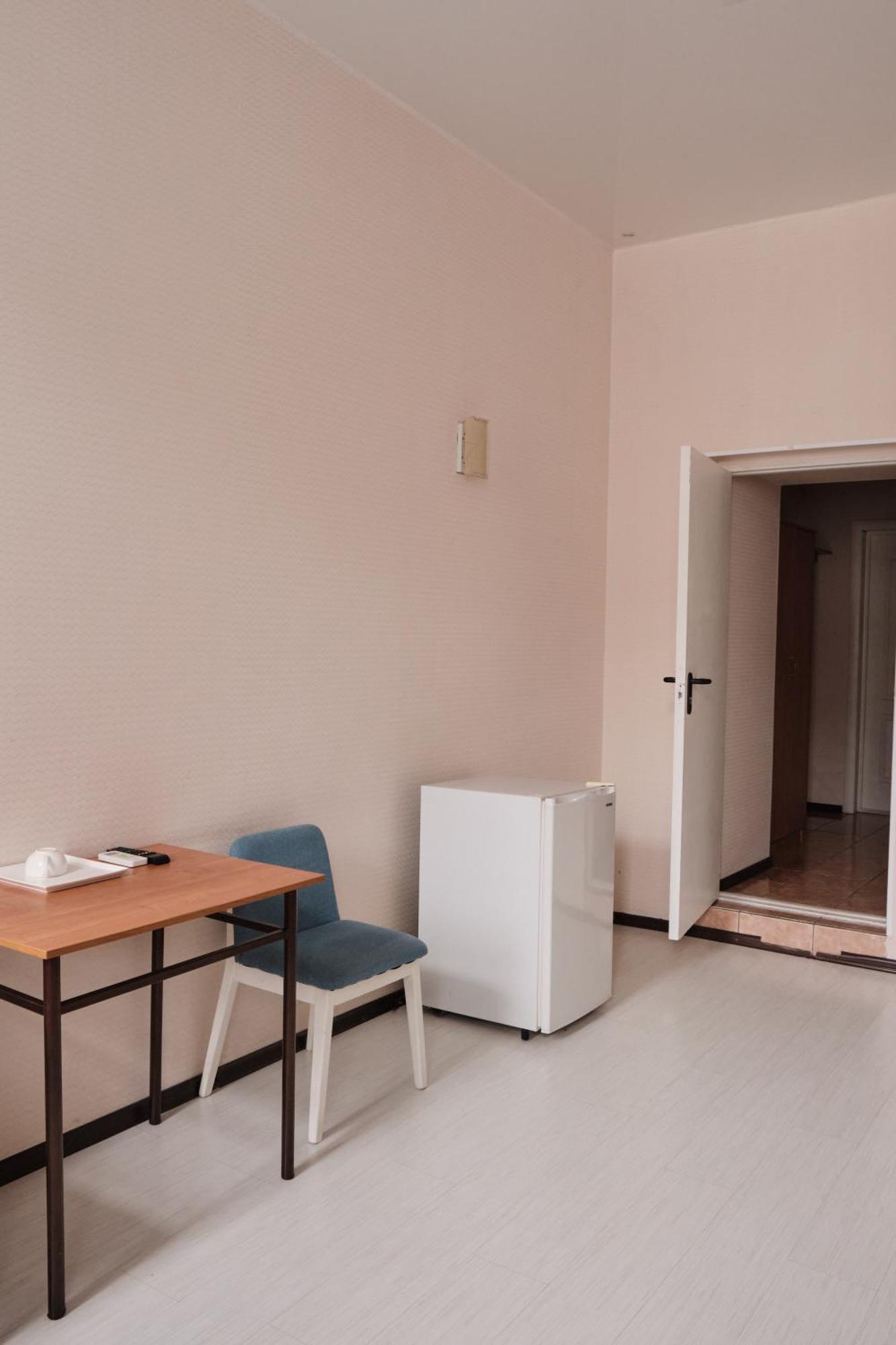 Hotel Europa Σεμέι Εξωτερικό φωτογραφία